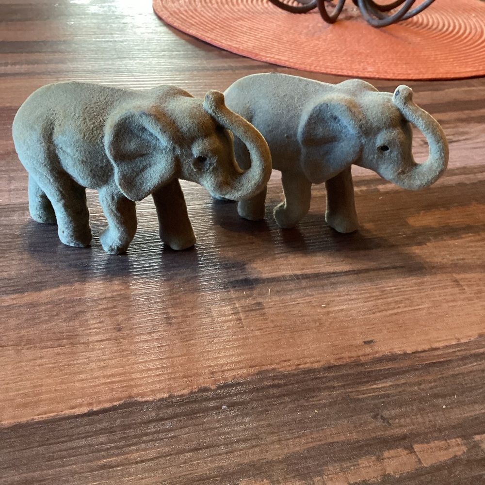 Set Of 2 Vintage Flocked “G” Elephants Hong Kong